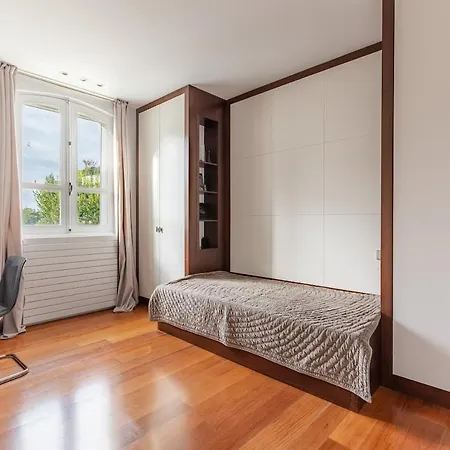 Holiday home Luxury Private With Rooftop In