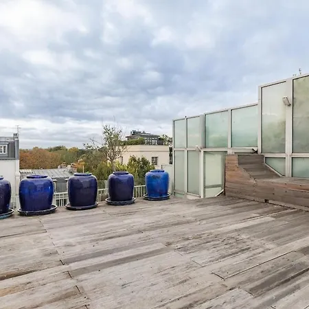 Luxury Private With Rooftop In *