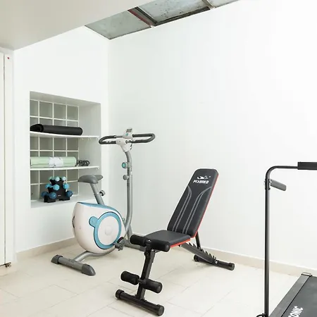 Luxury Private With Rooftop In Neuilly-sur-Seine