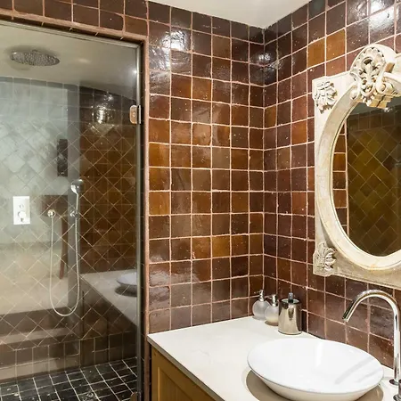 Luxury Private With Rooftop In Holiday home Neuilly-sur-Seine